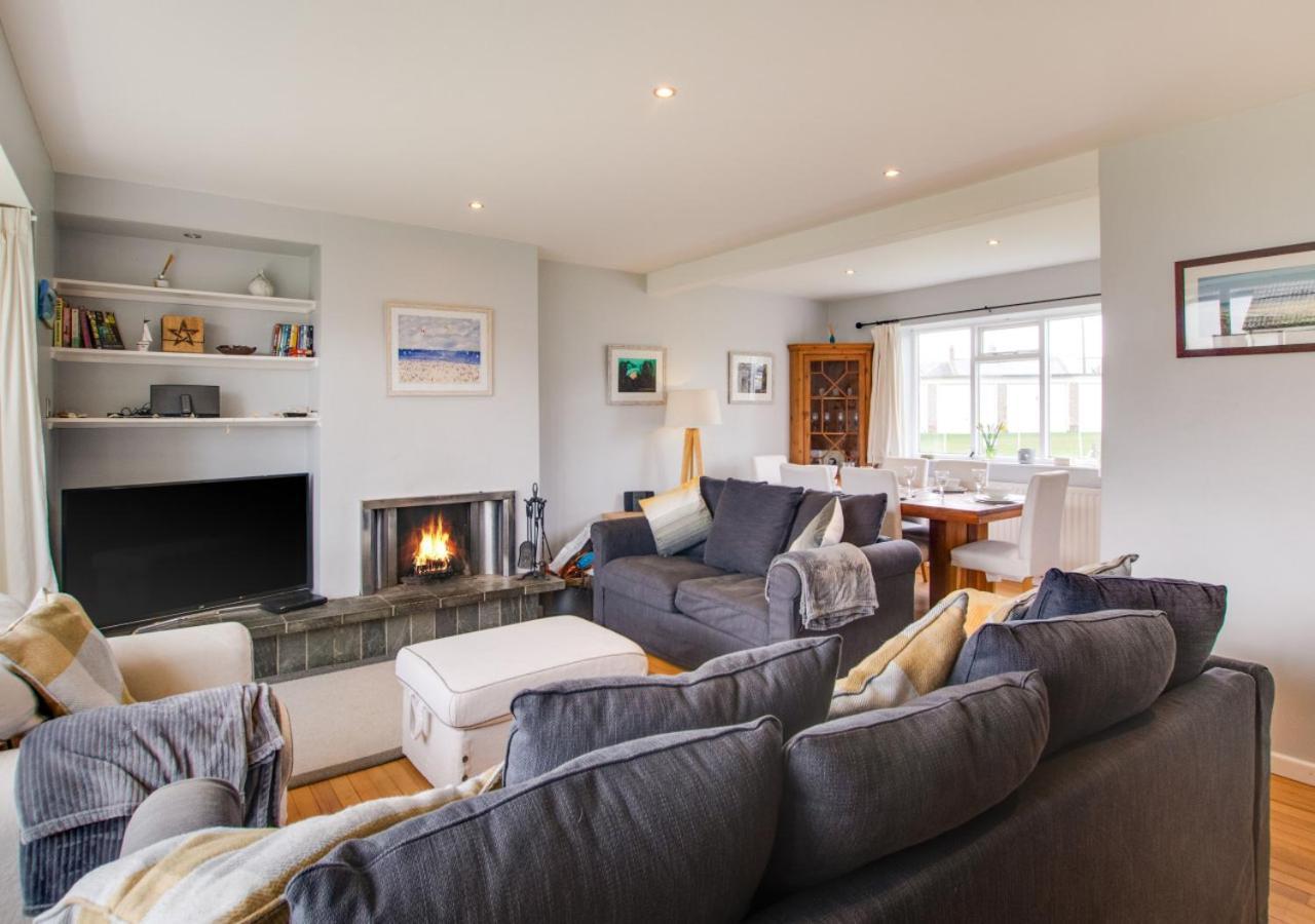 Porthole Cottage Beadnell Exterior photo
